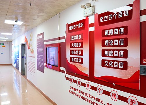 强化标杆引领，推进阵地建设